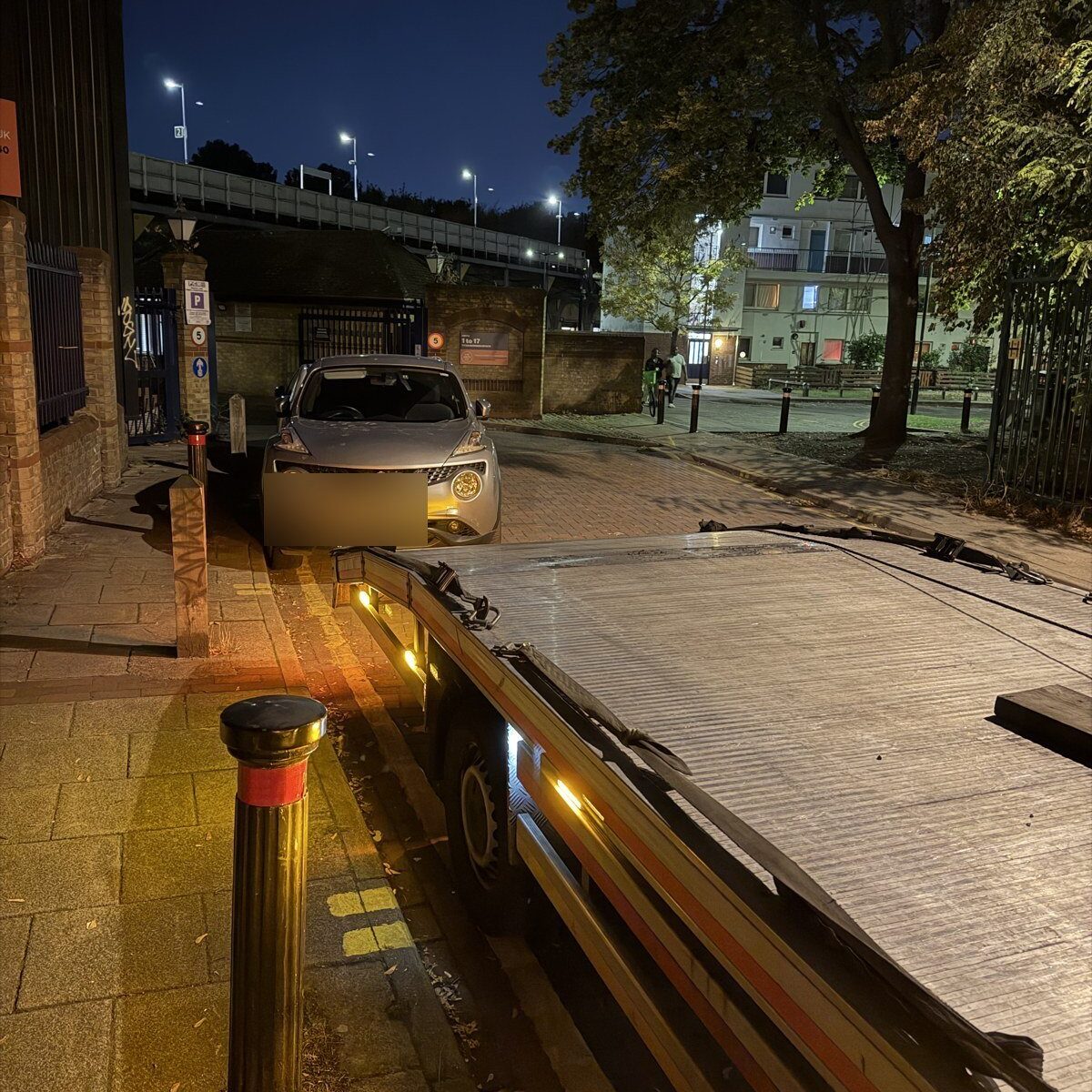 Car Recovery & Jump Start at University Hospital Lewisham 1 Night breakdown recovery: flatbed ready to load a car in South East London